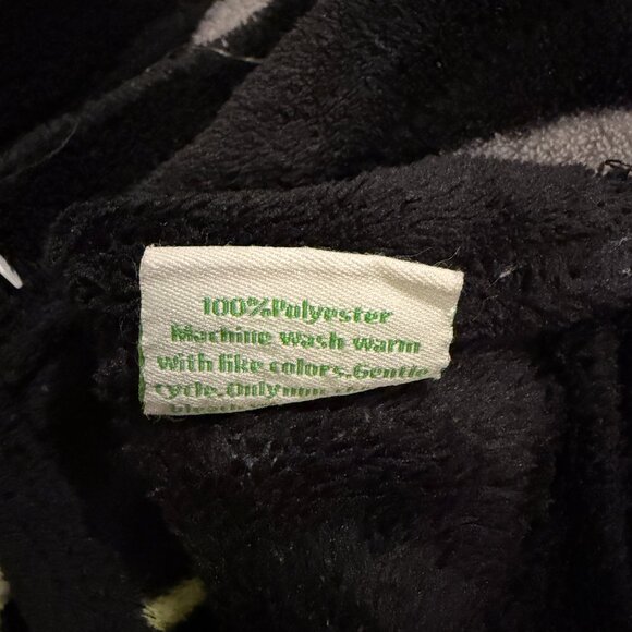 Vera Bradley Plush Blanket - Picture 4 of 4